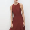 Robe trapèze avec godets Robe trapèze avec godets