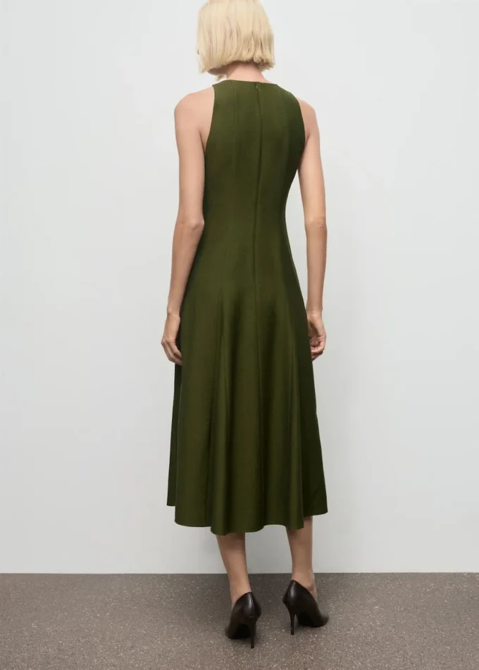 Robe trapèze avec godets Robe trapèze avec godets
