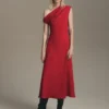 Robe trapèze à encolure asymétrique Robe trapèze à encolure asymétrique