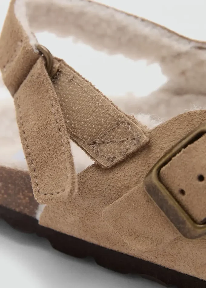 Sabots en peau de mouton avec doublure effet fourrure