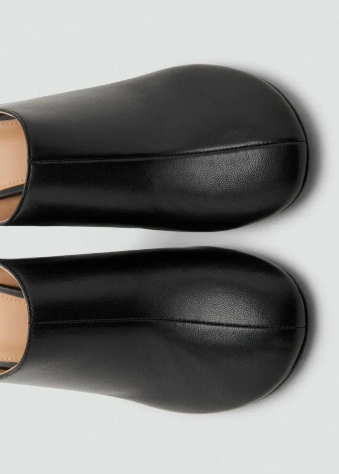 Sabots à talons en cuir