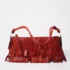 Sac à bandoulière en cuir avec franges Sac à bandoulière en cuir avec franges
