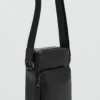 Sac à bandoulière en simili cuir verni Sac à bandoulière en simili cuir verni