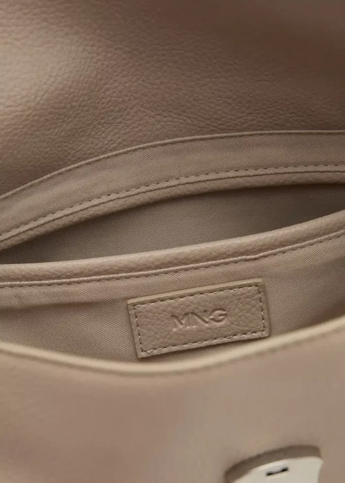 Sac à bandoulière urbain avec rabat Sac à bandoulière urbain avec rabat