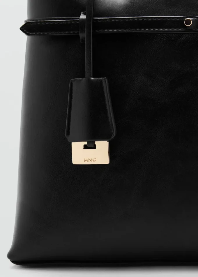 Sac cabas avec breloque