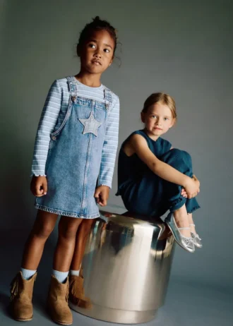 Salopette en denim à étoiles