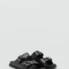 Sandales en cuir à boucles