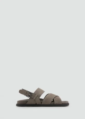Sandales en cuir croisées avec boucle Sandales en cuir croisées avec boucle