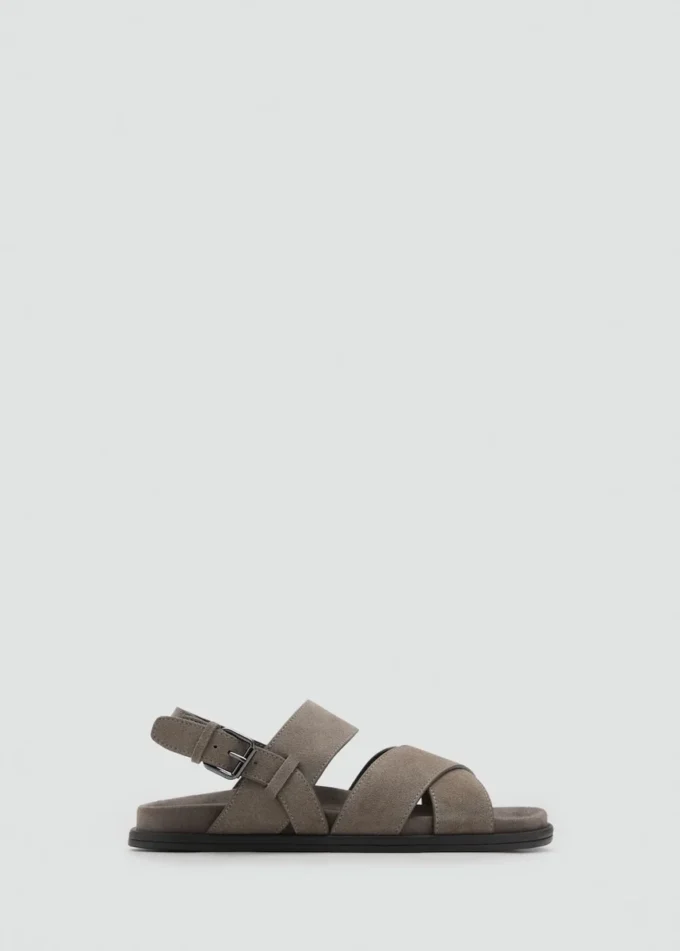 Sandales en cuir croisées avec boucle