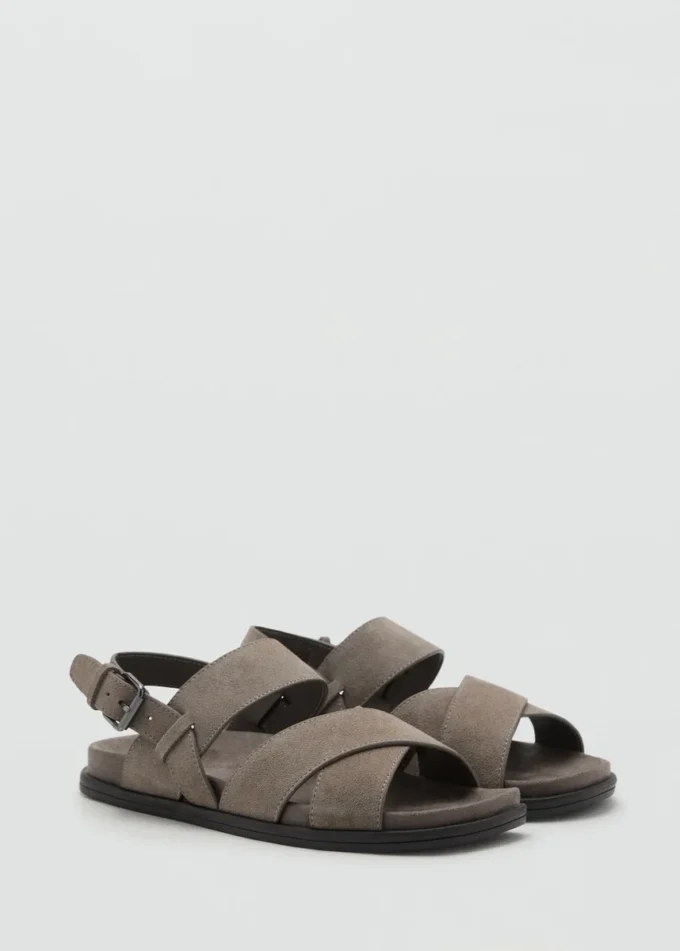 Sandales en cuir croisées avec boucle