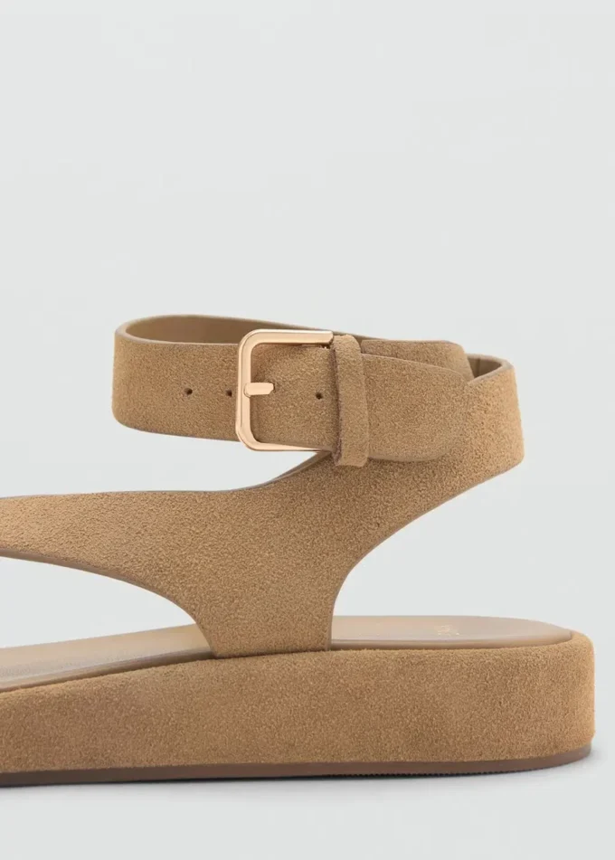 Sandales en cuir refendu avec boucle Sandales en cuir refendu avec boucle