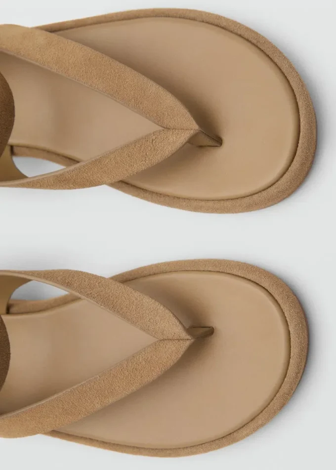 Sandales en cuir refendu avec boucle Sandales en cuir refendu avec boucle