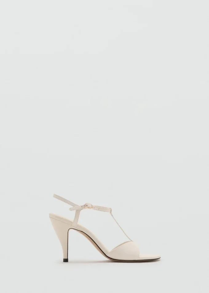 Sandales à talons en cuir avec lanières Sandales à talons en cuir avec lanières