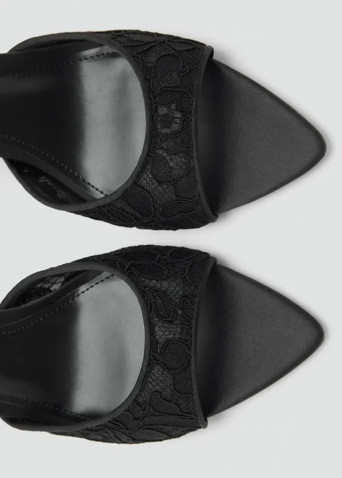 Sandales à talons en dentelle