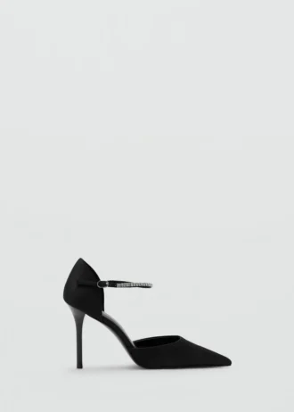 Sandales à talons et lanières ornées de strass