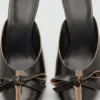 Sandales à talons hauts en cuir avec nœud Sandales à talons hauts en cuir avec nœud