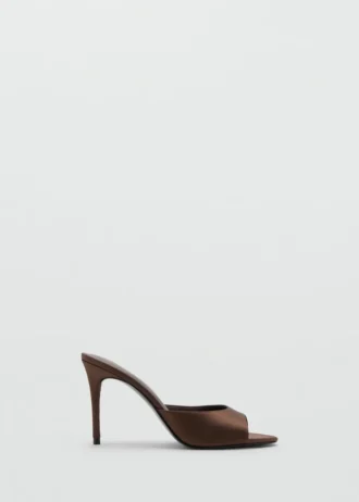 Sandales à talons hauts en satin