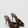 Sandales à talons hauts en satin