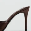 Sandales à talons hauts en satin