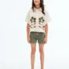Short avec détails de coutures