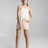 Short en denim à ourlet effiloché Short en denim à ourlet effiloché