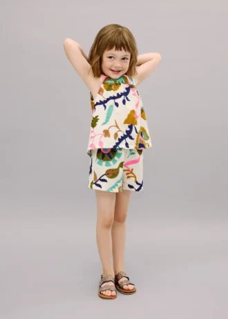 Short en lin brodé