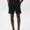 Short en maille structurée