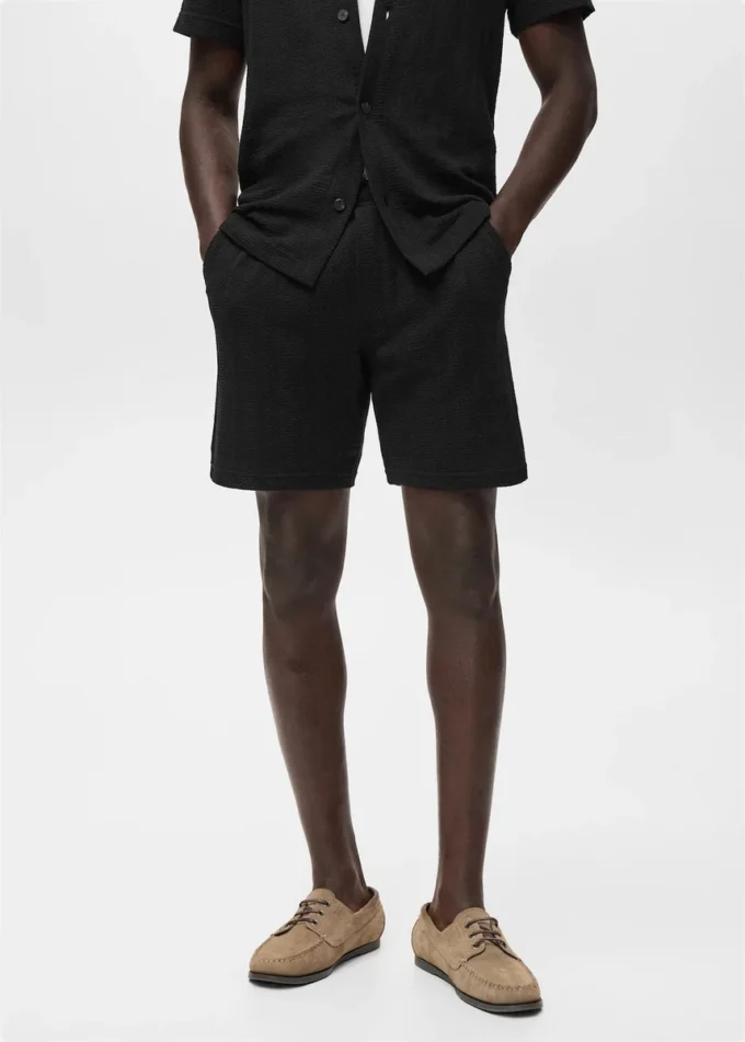 Short en maille structurée