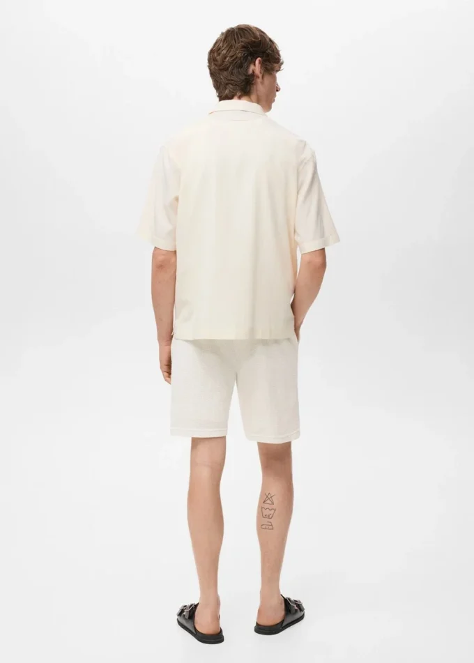 Short en maille structurée