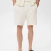 Short en maille structurée