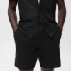 Short en maille structurée
