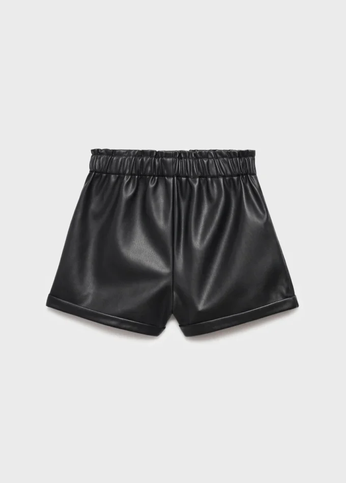 Short en simili cuir