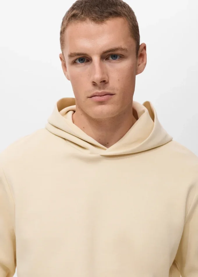 Sweat à capuche coupe classique