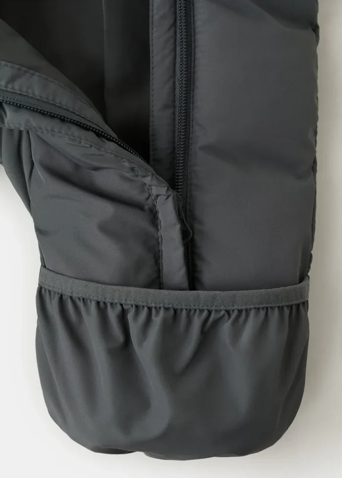 Sweat à capuche matelassé avec capuche en fourrure