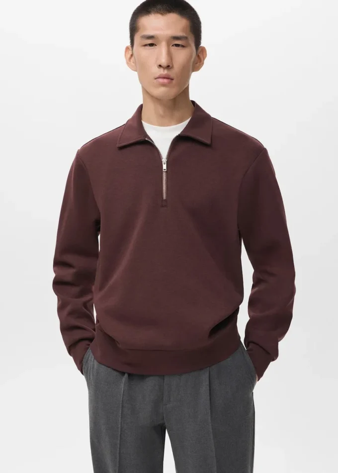 Sweat-shirt à col zippé et coupe classique