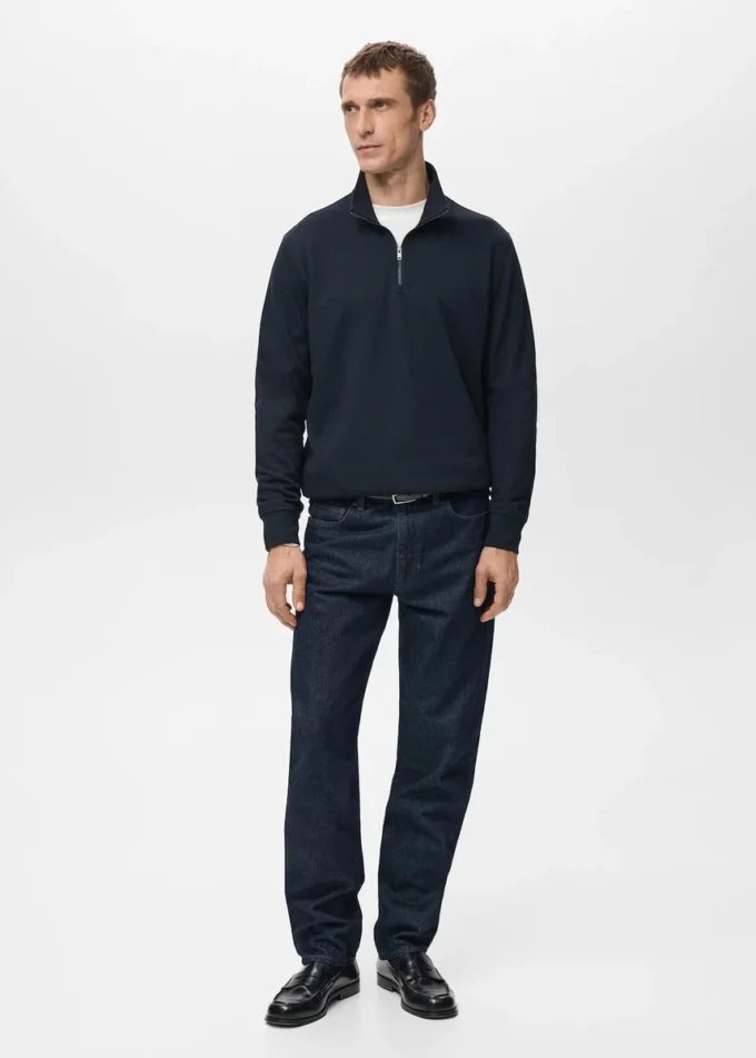 Sweat-shirt à col zippé et coupe classique