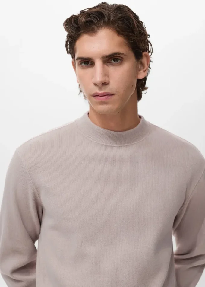 Sweat-shirt en maille coupe classique