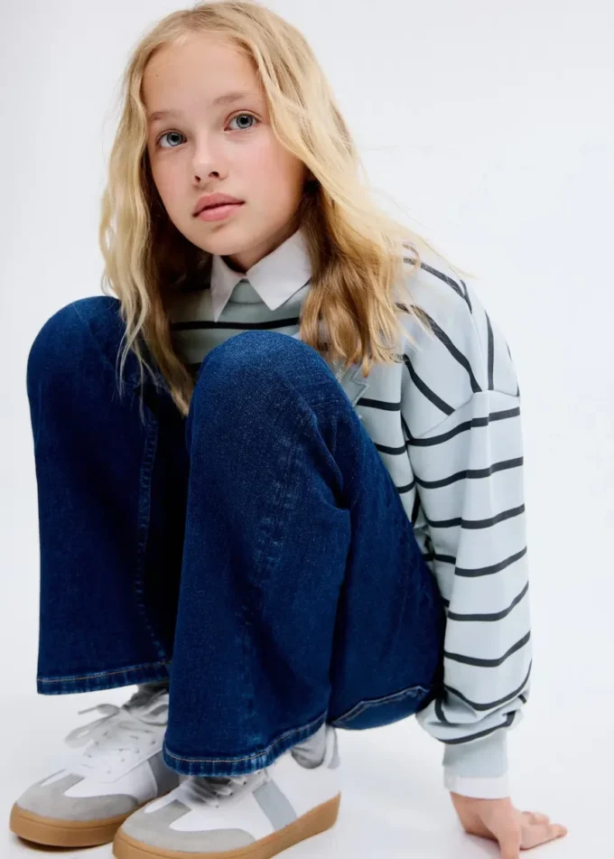 Sweat-shirt rayé brodé Sweat-shirt rayé brodé