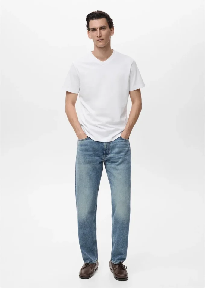 T-shirt à col en V