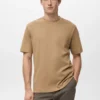 T-shirt de poids moyen et coupe classique