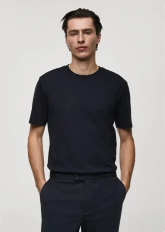 T-shirt de poids moyen et coupe classique