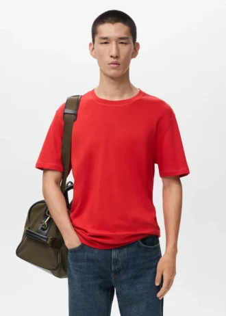T-shirt de poids moyen et coupe classique