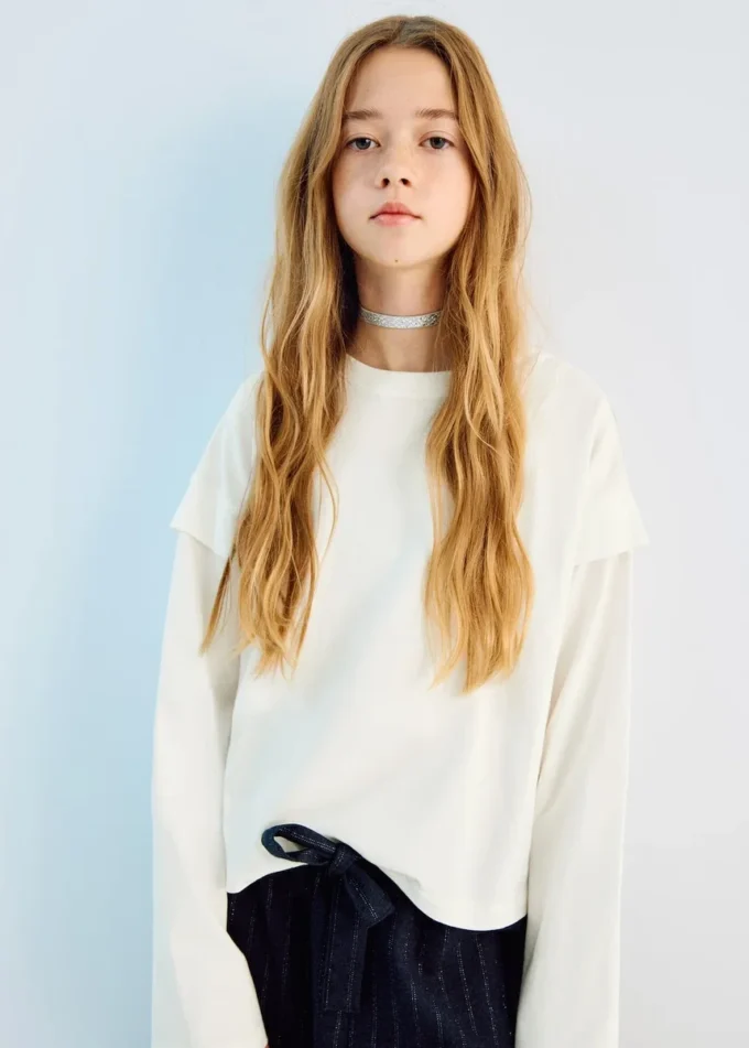 T-shirt à détails sur les manches