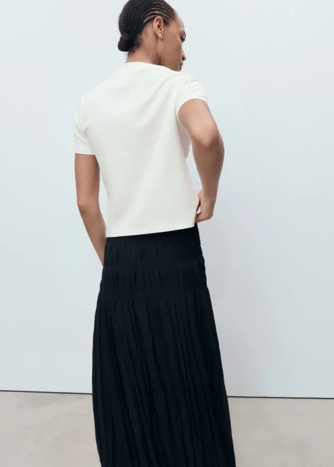 T-shirt en coton brodé de fleurs