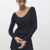 T-shirt en tissu combiné à col en V