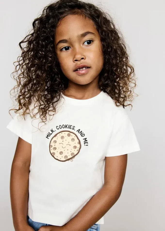 T-shirt imprimé avec détails en relief