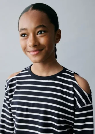 T-shirt rayé avec découpe