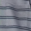 T-shirt rayé à poche poitrine