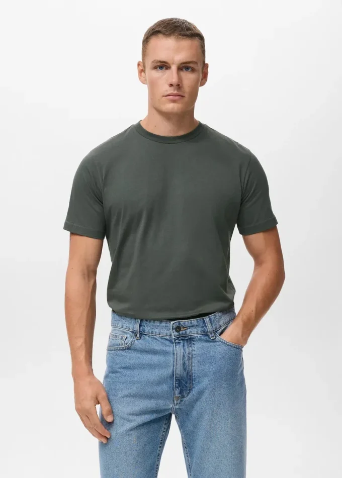 T-shirt slim fit 100 % coton