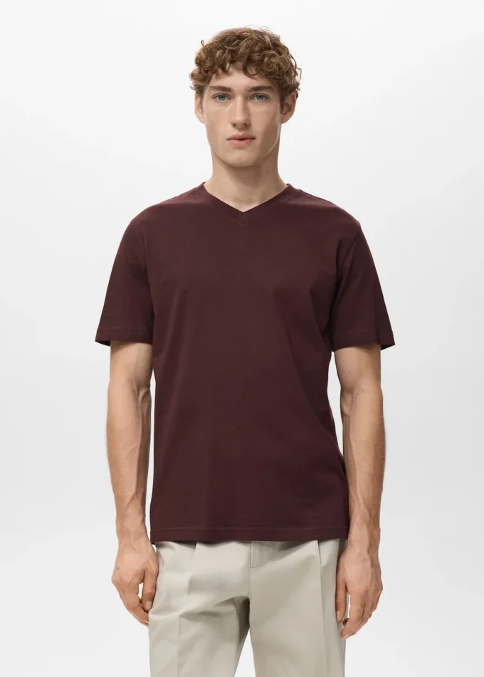 T-shirt slim fit à col en V 100 % coton